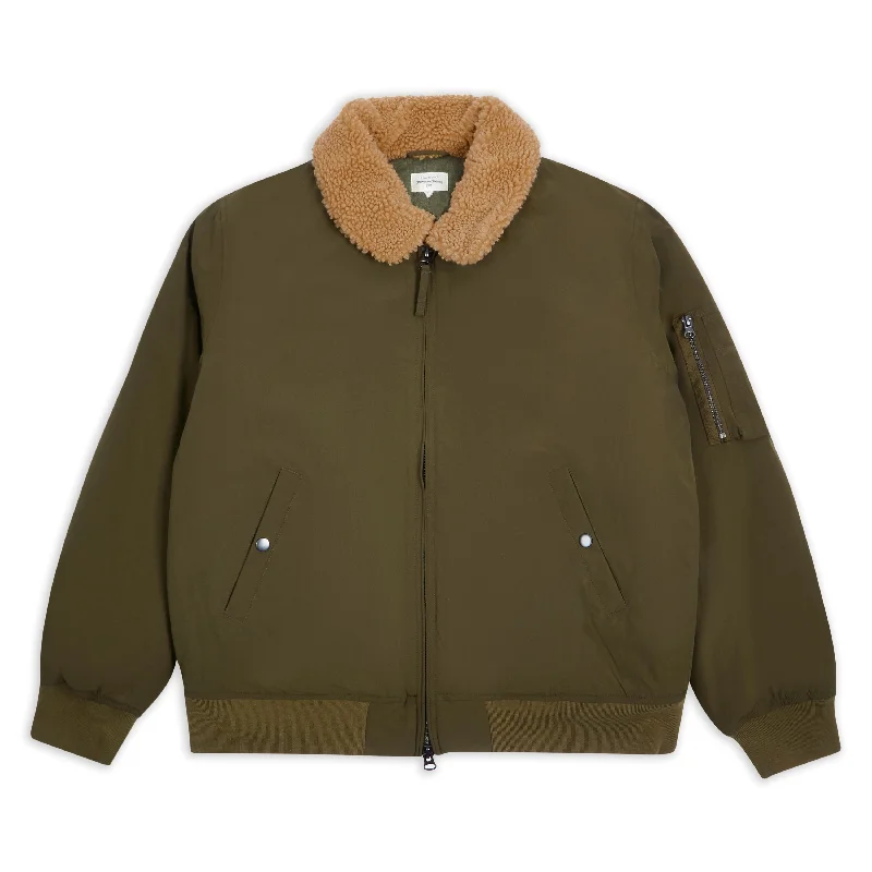 Men jackets with a media - friendly pocket for easy access to gadgetsDoe Jacket - Dark Olive