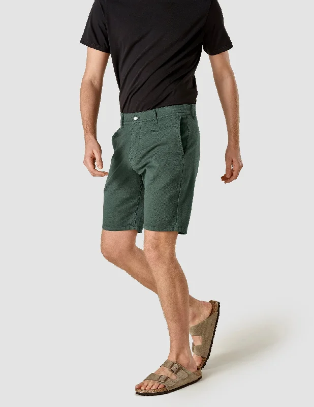 Men's moisture - wicking performance shorts for sweaty outdoor activitiesSustainable - Fabric Men Shorts Made from Recycled MaterialsClassic Shorts Garden Green Men's moisture - wicking performance shorts for sweaty outdoor activitiesSustainable - Fabric Men Shorts Made from Recycled MaterialsClassic Shorts Garden Green