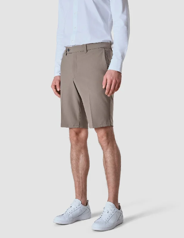 Men's checkered pattern wool shorts for a stylish winter layering optionFleece - Lined Men Shorts for Warmth in Cooler Summer EveningsEssential Suit Shorts Walnut Men's checkered pattern wool shorts for a stylish winter layering optionFleece - Lined Men Shorts for Warmth in Cooler Summer EveningsEssential Suit Shorts Walnut
