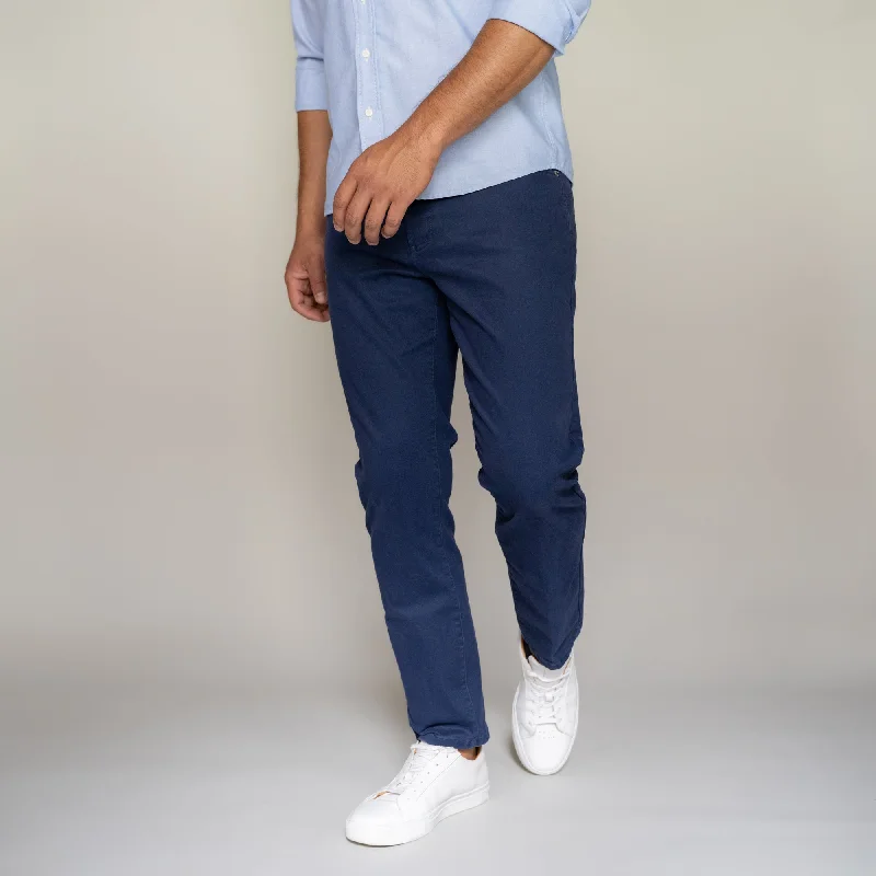 Men's relaxed fit casual chino pants for weekend brunchesLinen - Blend Men Casual Pant for Breathable Summer WearItalian 5-Pocket Pants - Navy Men's relaxed fit casual chino pants for weekend brunchesLinen - Blend Men Casual Pant for Breathable Summer WearItalian 5-Pocket Pants - Navy