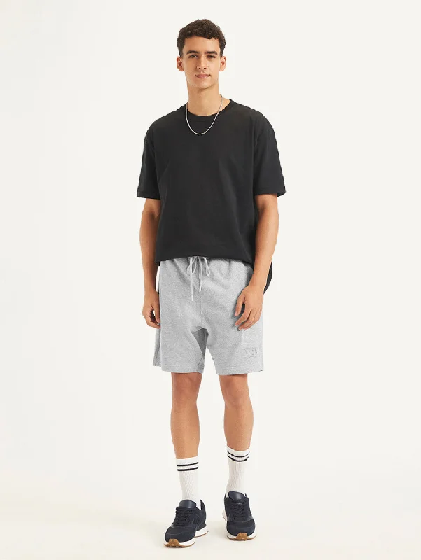 Men's drawstring casual linen shorts for a laid - back summer lookCargo - Pocket Men Shorts for Ample Storage during Outdoor AdventuresMen's Light Grey Regular Fit Shorts Men's drawstring casual linen shorts for a laid - back summer lookCargo - Pocket Men Shorts for Ample Storage during Outdoor AdventuresMen's Light Grey Regular Fit Shorts