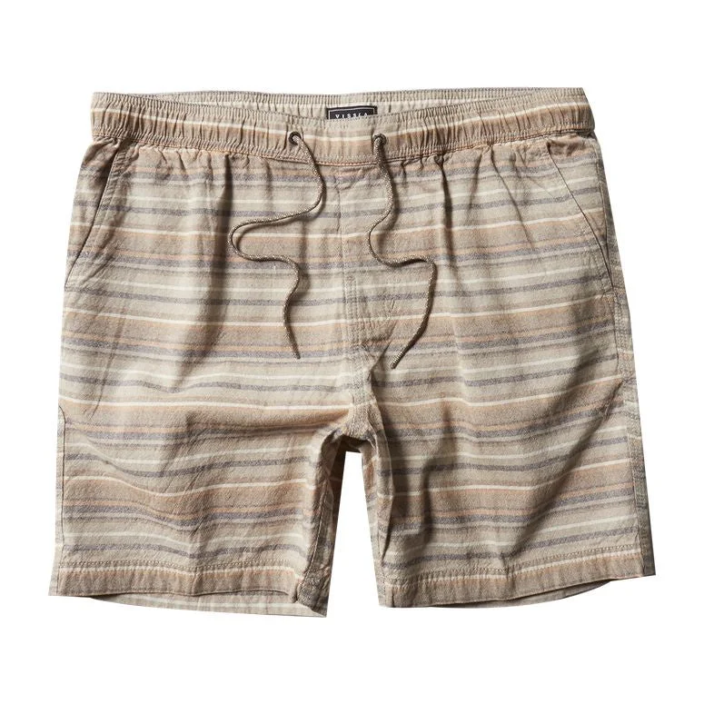 Men's ripped denim shorts for a trendy streetwear aestheticPatterned Men Shorts with Floral Prints for a Tropical and Fun VibeMixer 17.5" Elastic Shorts Men's ripped denim shorts for a trendy streetwear aestheticPatterned Men Shorts with Floral Prints for a Tropical and Fun VibeMixer 17.5" Elastic Shorts