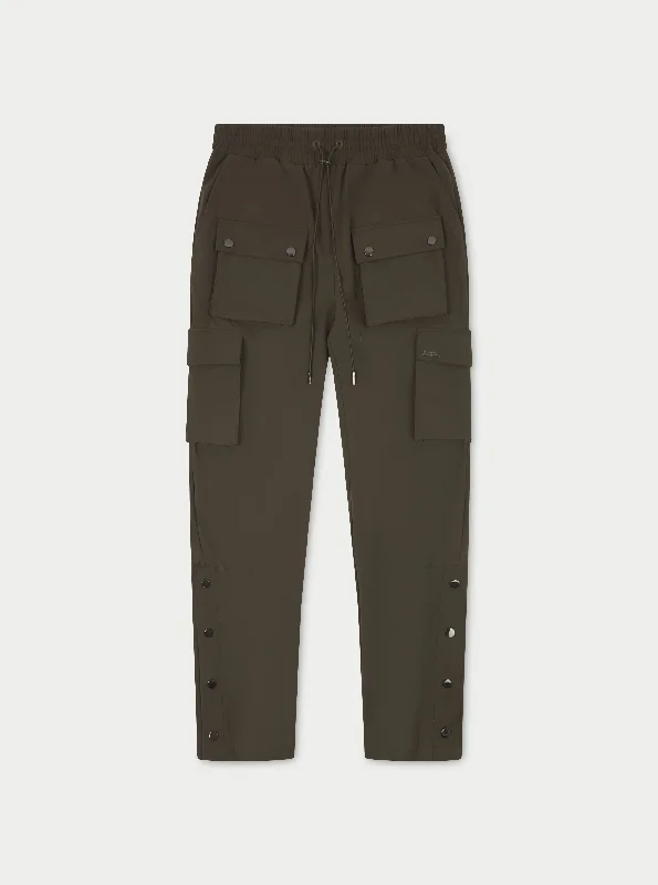 Men's water - resistant nylon cargo pants for rainy outdoor activitiesStretch - Fabric Men Cargo Pants for Enhanced Mobility during Hiking or ClimbingTECHNICAL STRETCH POPPER DETAIL CARGO PANTS - MOCHA Men's water - resistant nylon cargo pants for rainy outdoor activitiesStretch - Fabric Men Cargo Pants for Enhanced Mobility during Hiking or ClimbingTECHNICAL STRETCH POPPER DETAIL CARGO PANTS - MOCHA