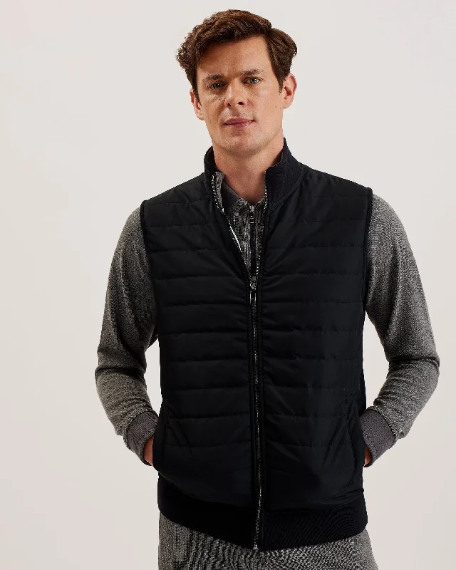 Performance - driven men vest with moisture - wicking properties for workoutsWaistcoat with a Hidden Inner Pocket for ValuablesAtho Ss Regular Fit Quilted Gilet Black Performance - driven men vest with moisture - wicking properties for workoutsWaistcoat with a Hidden Inner Pocket for ValuablesAtho Ss Regular Fit Quilted Gilet Black