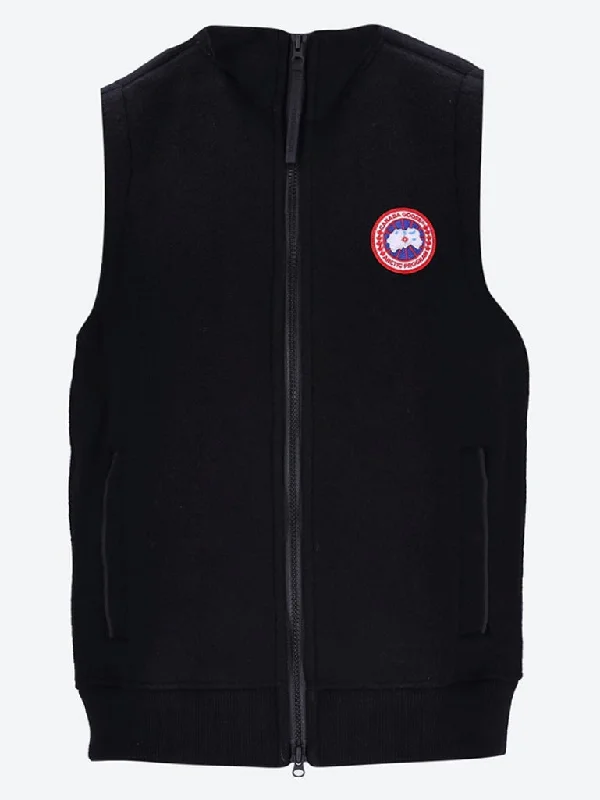 Slim - fit men vest for formal occasions with a modern cutSingle - Breasted Men Waistcoat in a Classic and Timeless StyleMersey fleece vest Slim - fit men vest for formal occasions with a modern cutSingle - Breasted Men Waistcoat in a Classic and Timeless StyleMersey fleece vest