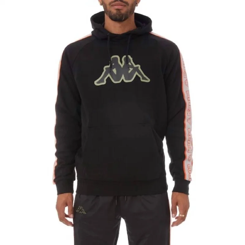 Water - resistant men hoodie for rainy daysTwo - Tone Men Hoodie with a Contrasting DesignMen's Logo Tape Apet 2 Hoodie In Black Water - resistant men hoodie for rainy daysTwo - Tone Men Hoodie with a Contrasting DesignMen's Logo Tape Apet 2 Hoodie In Black