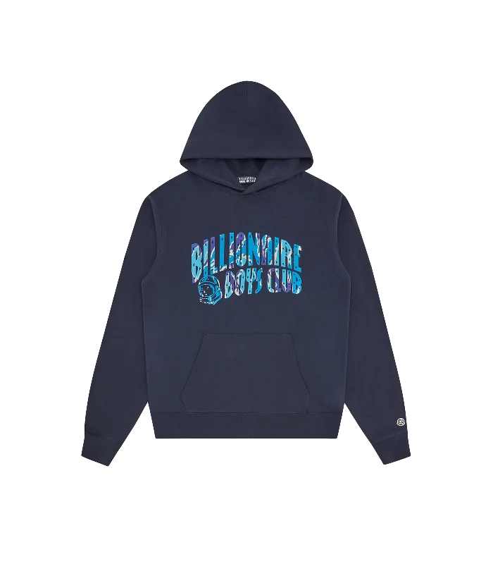 Water - resistant men hoodie for rainy daysTwo - Tone Men Hoodie with a Contrasting DesignCAMO ARCH LOGO POPOVER HOOD - NAVY Water - resistant men hoodie for rainy daysTwo - Tone Men Hoodie with a Contrasting DesignCAMO ARCH LOGO POPOVER HOOD - NAVY