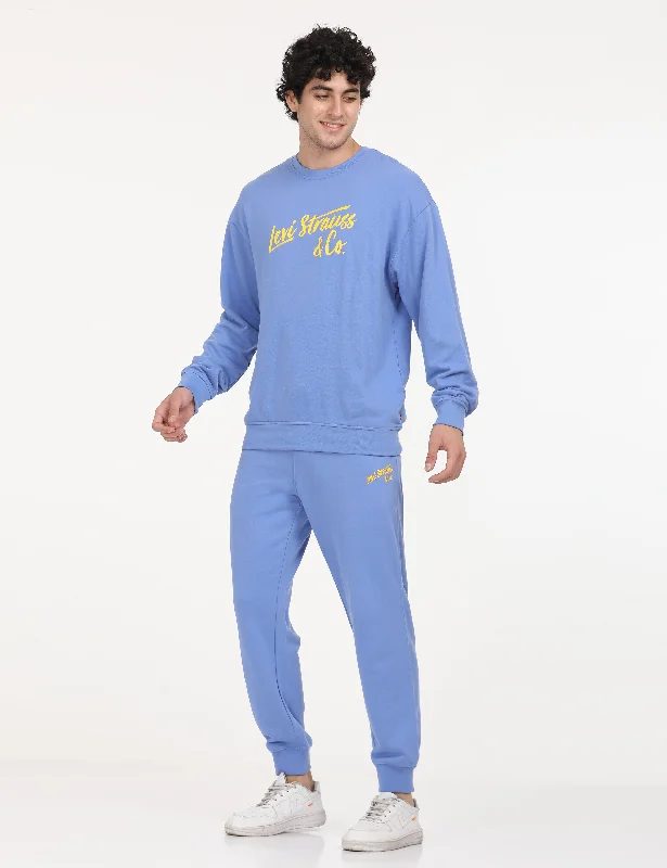 Christmas - themed men sweatshirt for the holiday seasonTie - Dye Men Sweatshirt for a Retro and Funky StyleMen's Solid Blue Crew Neck Sweatshirt Christmas - themed men sweatshirt for the holiday seasonTie - Dye Men Sweatshirt for a Retro and Funky StyleMen's Solid Blue Crew Neck Sweatshirt