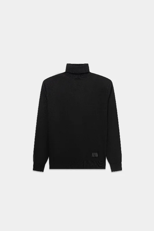 Fleece - lined men sweatshirt for extra warmth in winterRaglan - Sleeve Men Sweatshirt for Enhanced MobilityQ-Series Regular Fit Fine Knit Turtleneck Jet Black Fleece - lined men sweatshirt for extra warmth in winterRaglan - Sleeve Men Sweatshirt for Enhanced MobilityQ-Series Regular Fit Fine Knit Turtleneck Jet Black