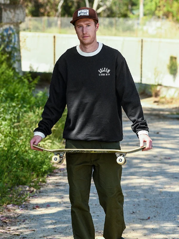 Men hoodie with a drawstring hood and adjustable hemRaglan - Sleeve Men Hoodie for Better Arm MovementSkate Vitals Grant Taylor Crew Sweatshirt - Black Men hoodie with a drawstring hood and adjustable hemRaglan - Sleeve Men Hoodie for Better Arm MovementSkate Vitals Grant Taylor Crew Sweatshirt - Black