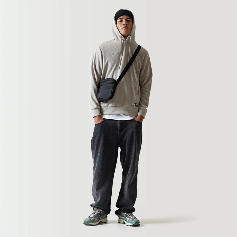 Men hoodie with a kangaroo pocket and ribbed cuffsSleeveless Men Hoodie for a Sporty and Edgy StyleTonal Embroidery Hoodie - Neutral Sage Men hoodie with a kangaroo pocket and ribbed cuffsSleeveless Men Hoodie for a Sporty and Edgy StyleTonal Embroidery Hoodie - Neutral Sage