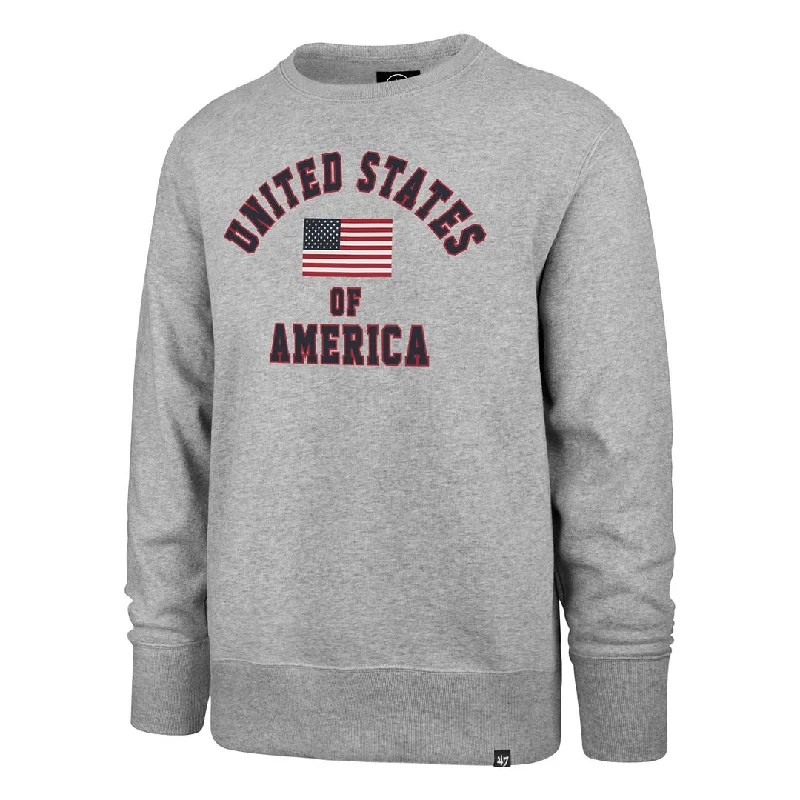 Oversized men sweatshirt for a relaxed fitKangaroo - Pocket Men Sweatshirt for Hand - Warming and StorageUNITED STATES VARSITY ARCH '47 HEADLINE CREW Oversized men sweatshirt for a relaxed fitKangaroo - Pocket Men Sweatshirt for Hand - Warming and StorageUNITED STATES VARSITY ARCH '47 HEADLINE CREW