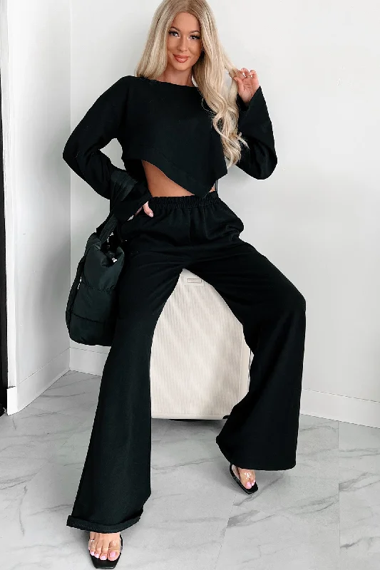 Feeling At Home Crop Top & Pants Loungewear Set (Black)