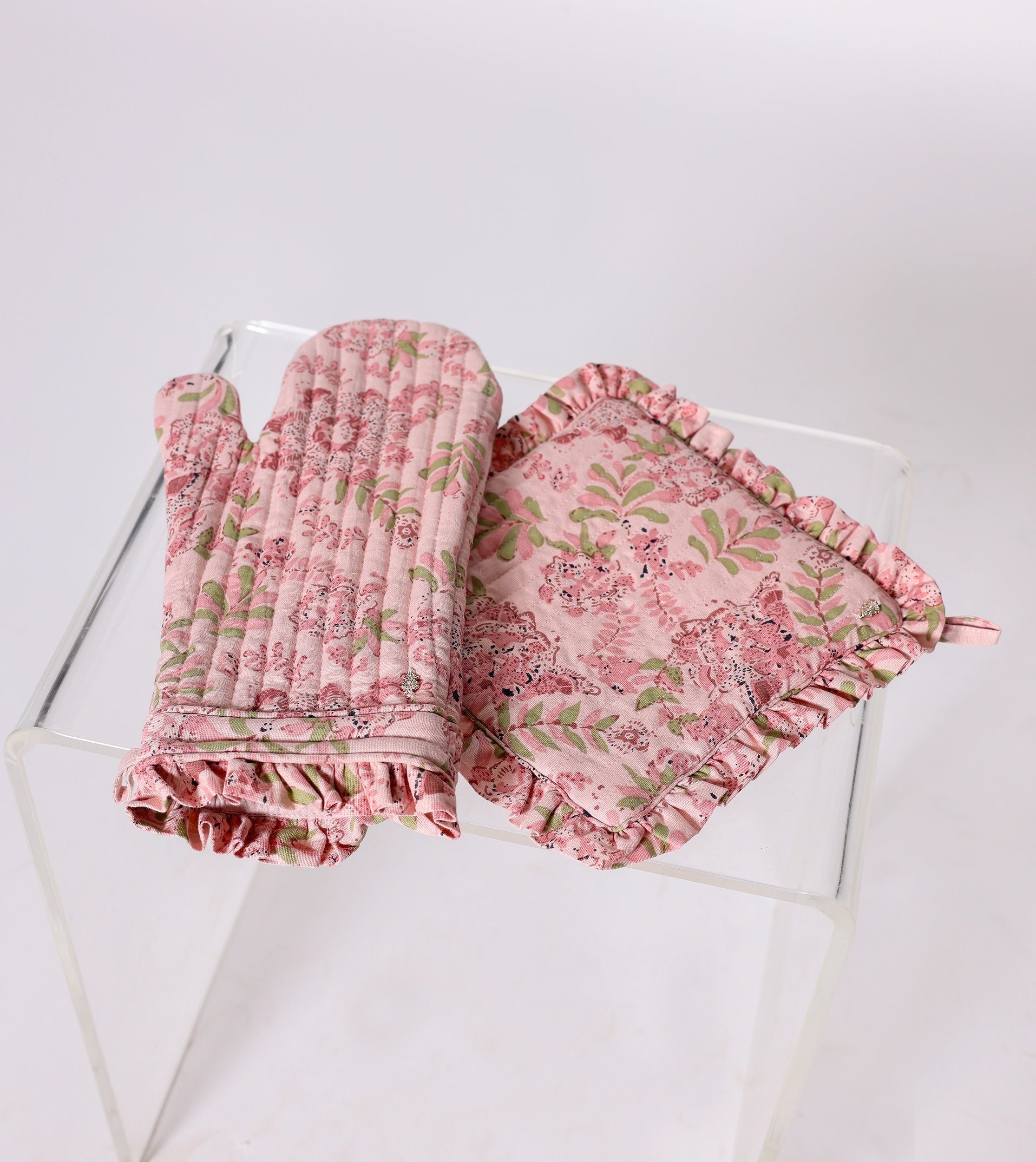 Penelope Oven Mitt + Hot Plate Set | Sweet Floral