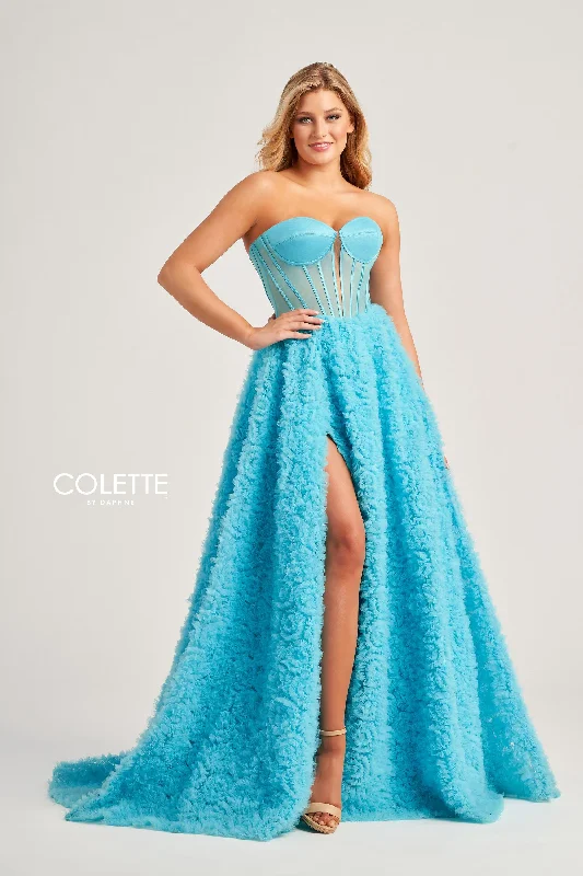 Plus Size Women Dress with a Flattering A - Line Cut for Comfort and Style Plus Size Women Dress with a Flattering A - Line Cut for Comfort and Style Colette CL5114