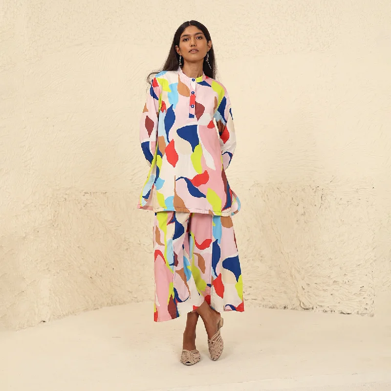 Mini Women Dress with a Short Hem for a Young and Trendy Style Mini Women Dress with a Short Hem for a Young and Trendy Style Cotton Poplin Co-Ord Set for Women | Printed | Multicolour