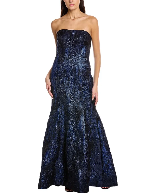 Shift Women Dress with a Simple and Classic Design for Everyday Wear Shift Women Dress with a Simple and Classic Design for Everyday Wear Rene Ruiz Brocade Gown
