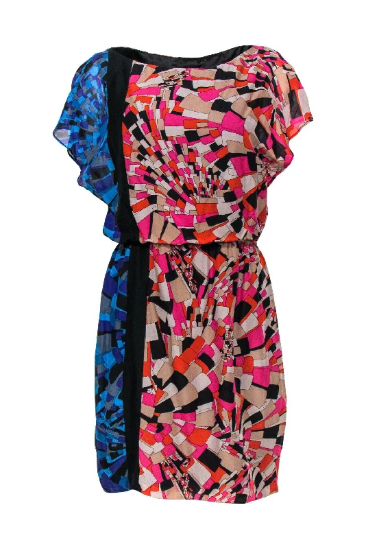 Shift Women Dress with a Simple and Classic Design for Everyday Wear Shift Women Dress with a Simple and Classic Design for Everyday Wear Trina Turk - Pink & Blue Tile Printed Silk Dress Sz 6