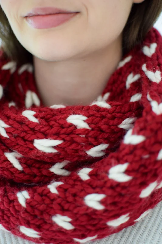 Wool blend scarf with a cable knit texture for a traditional appealKnit Kit - Little Hearts Infinity Wool blend scarf with a cable knit texture for a traditional appealKnit Kit - Little Hearts Infinity
