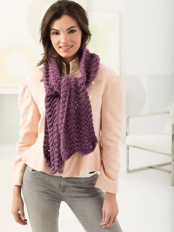 Wool scarf in classic herringbone weave for men's winter warmthLacy Scarf (Knit) - Version 3 Wool scarf in classic herringbone weave for men's winter warmthLacy Scarf (Knit) - Version 3