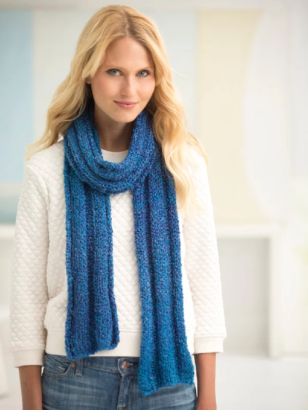 Striped scarf in contrasting colors for a classic and versatile lookSimple Knit Scarf - Version 1 Striped scarf in contrasting colors for a classic and versatile lookSimple Knit Scarf - Version 1