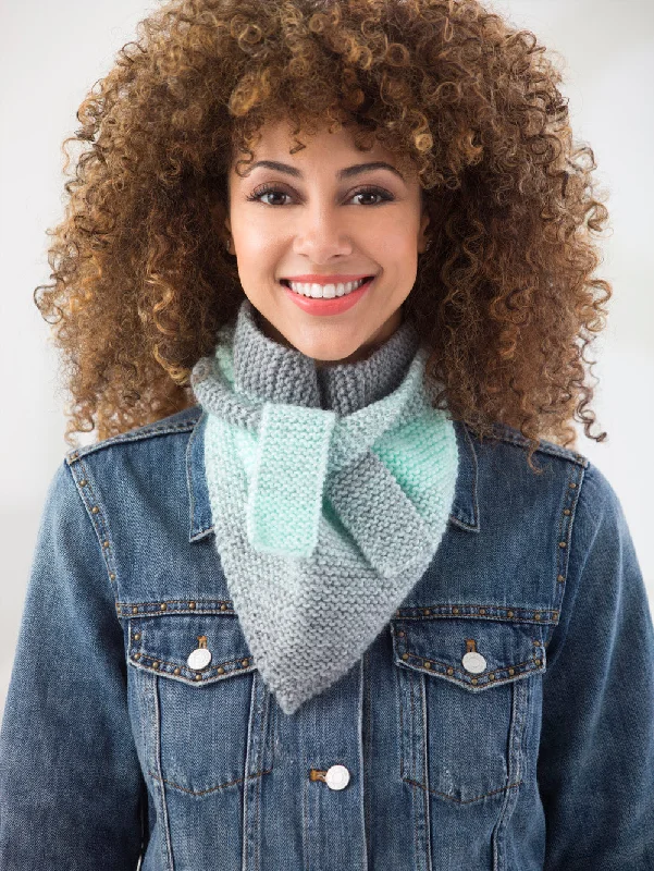 Long, extra - wide scarf for a dramatic and fashionable drapeTriangle Tied Scarf (Knit) Long, extra - wide scarf for a dramatic and fashionable drapeTriangle Tied Scarf (Knit)