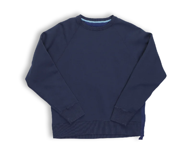 Men's Slim Fit Stretch Jeans in Dark Wash for a Modern and Comfortable LookCrewneck Sweatshirt | Navy Men's Slim Fit Stretch Jeans in Dark Wash for a Modern and Comfortable LookCrewneck Sweatshirt | Navy