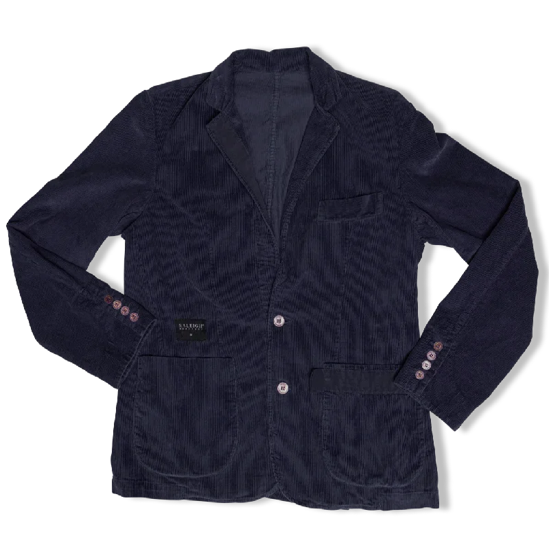 Men's Colored Jeans in Burgundy for a Bold and Fashion - Forward LookDare Jacket | Corduroy Ink Men's Colored Jeans in Burgundy for a Bold and Fashion - Forward LookDare Jacket | Corduroy Ink