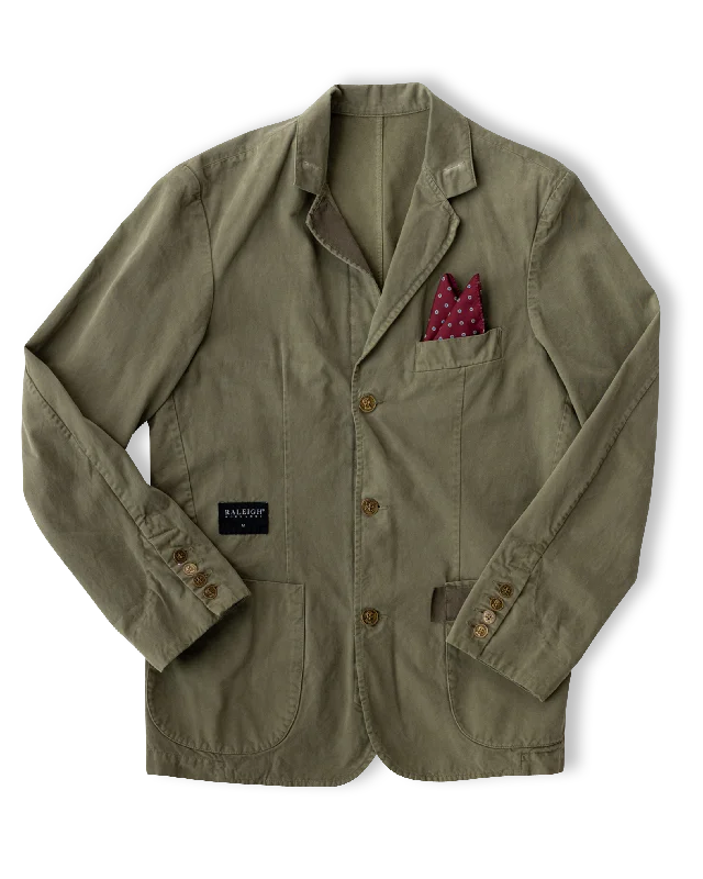 Men's Low - Rise Jeans in a Light Wash for a Casual and Youthful LookDare Jacket | Twill Fatigue Men's Low - Rise Jeans in a Light Wash for a Casual and Youthful LookDare Jacket | Twill Fatigue