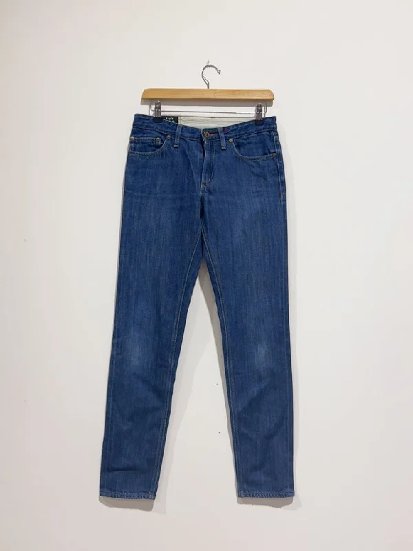 Men's Low - Rise Jeans in a Light Wash for a Casual and Youthful LookDJB0146 - Girlfriend Sample - W27 L30 Men's Low - Rise Jeans in a Light Wash for a Casual and Youthful LookDJB0146 - Girlfriend Sample - W27 L30