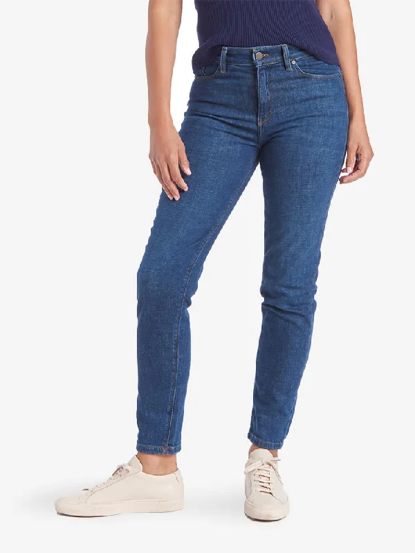 Men's Jeans with a Cargo - Inspired Knee Pocket for Extra StorageMom Charlton Jeans