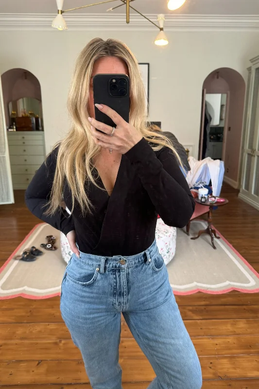 Men's Cargo Jeans with Multiple Pockets for a Practical and Outdoor - Friendly LookThe Cross Over Bodysuit | Noir [Black]