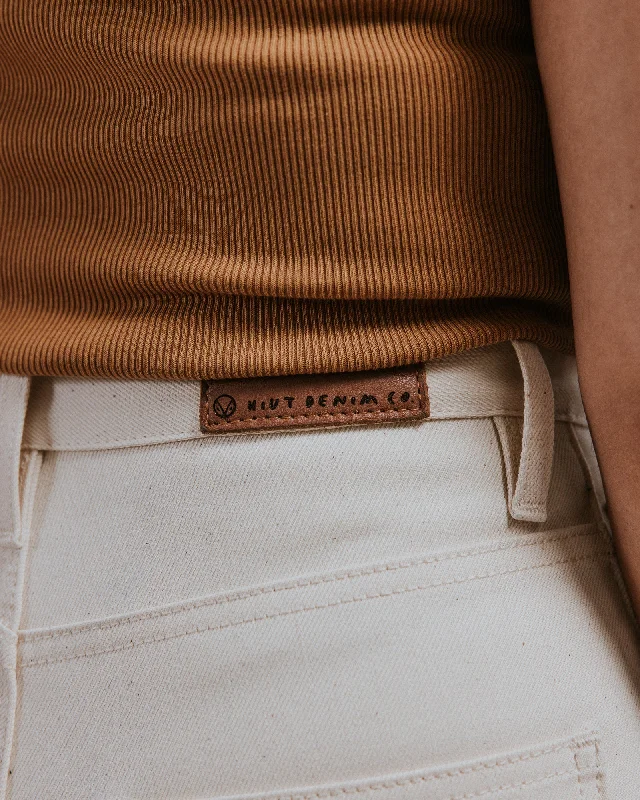 Men's Low - Rise Jeans in a Light Wash for a Casual and Youthful LookThe Valerie - Wide Leg - Ecru Denim.