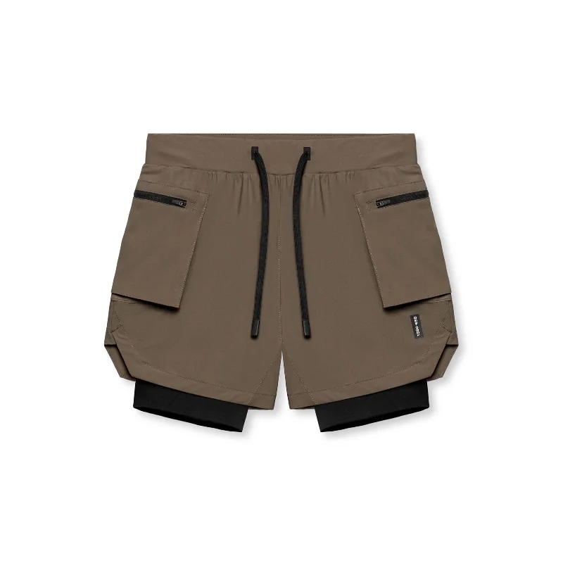 Men's plaid pattern wool blend shorts for a preppy fall style 0651. Tetra-Lite® 5" Liner Cargo Short - Deep Taupe Men's plaid pattern wool blend shorts for a preppy fall style 0651. Tetra-Lite® 5" Liner Cargo Short - Deep Taupe