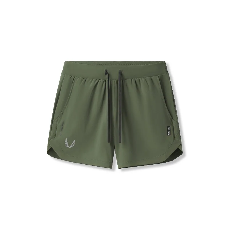 Men's pastel - colored cotton shorts for a spring - friendly outfit 0751. Tetra-Lite® 5" Linerless Short - Olive "Wings" Men's pastel - colored cotton shorts for a spring - friendly outfit 0751. Tetra-Lite® 5" Linerless Short - Olive "Wings"