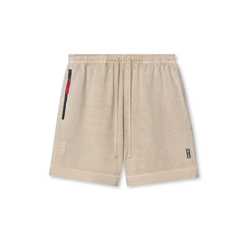 Men's checkered pattern wool shorts for a stylish winter layering option 0782. Tech Essential™ Sweat Short - Faded Beige Men's checkered pattern wool shorts for a stylish winter layering option 0782. Tech Essential™ Sweat Short - Faded Beige