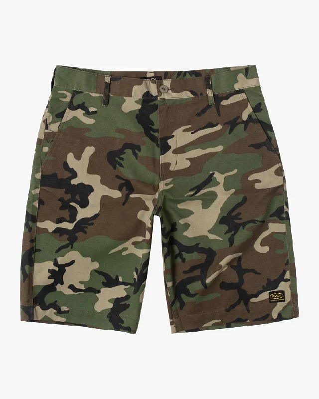 Men's pleated front twill shorts for a classic and sophisticated appearance Americana 22" Shorts - Woodland Camo Men's pleated front twill shorts for a classic and sophisticated appearance Americana 22" Shorts - Woodland Camo