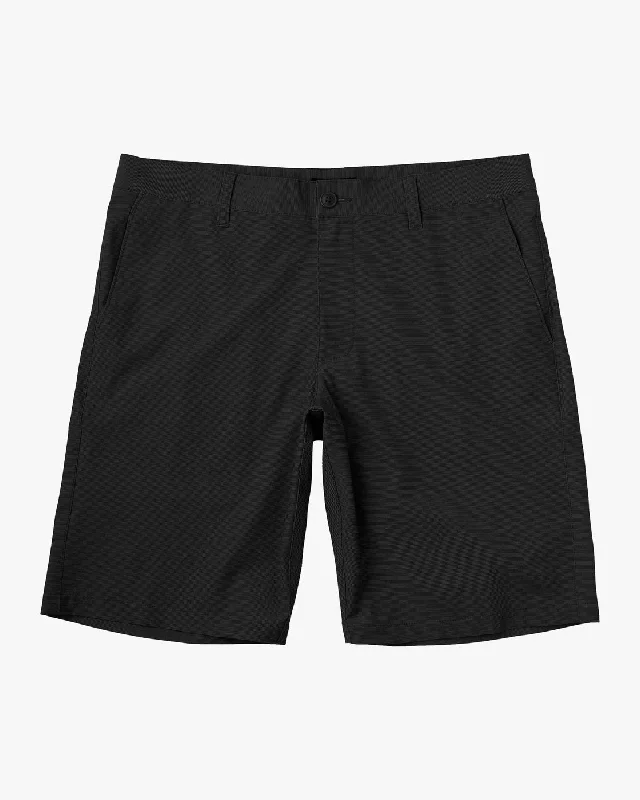 Men's zip - pocket canvas shorts for added functionality during travel Daggers 18" Hybrid Chino Shorts - Black Men's zip - pocket canvas shorts for added functionality during travel Daggers 18" Hybrid Chino Shorts - Black