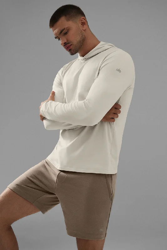 Men's moisture - wicking performance shorts for sweaty outdoor activities Chill Short - Gravel Men's moisture - wicking performance shorts for sweaty outdoor activities Chill Short - Gravel