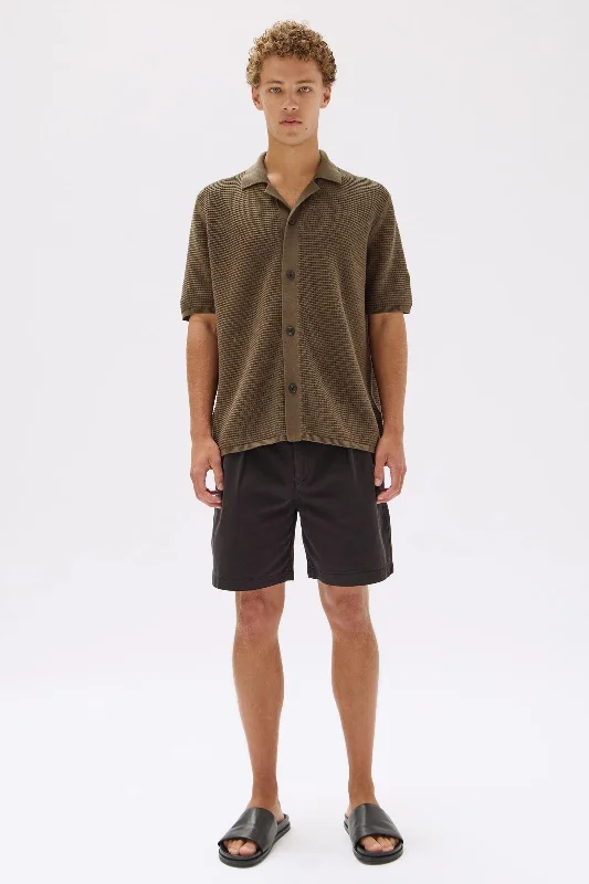 Men's checkered pattern wool shorts for a stylish winter layering option Miles Pleated Short Men's checkered pattern wool shorts for a stylish winter layering option Miles Pleated Short