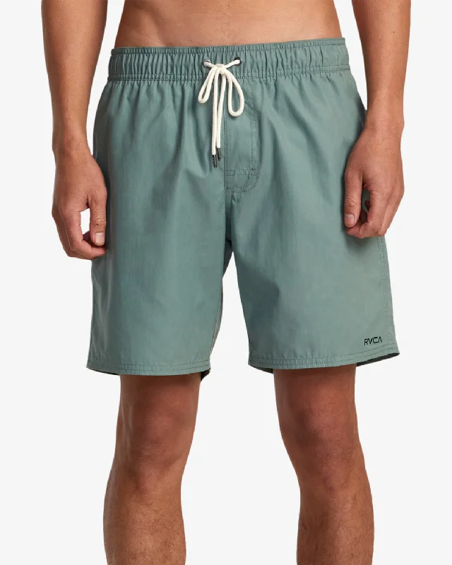 Men's pastel - colored cotton shorts for a spring - friendly outfit Opposites Hybrid Shorts - Jade Men's pastel - colored cotton shorts for a spring - friendly outfit Opposites Hybrid Shorts - Jade