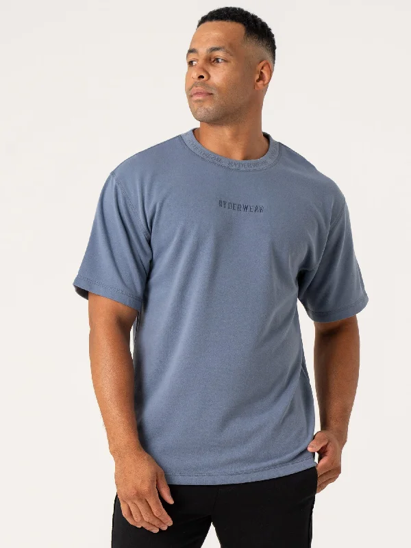 Men's thermal t - shirts with a high - neck design for cold weatherPursuit Fleece T-Shirt - Denim Blue Men's thermal t - shirts with a high - neck design for cold weatherPursuit Fleece T-Shirt - Denim Blue