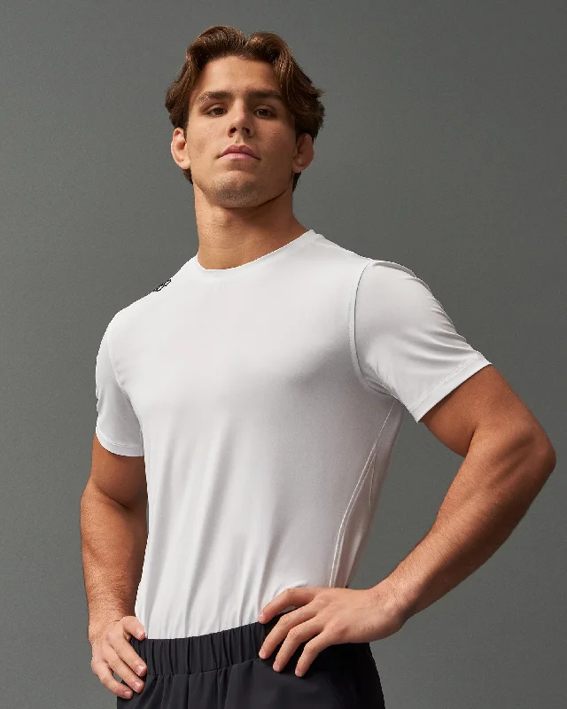 Men's organic cotton crew - neck t - shirts for everyday comfortRUDIS Performance Stretch T-Shirt - White Men's organic cotton crew - neck t - shirts for everyday comfortRUDIS Performance Stretch T-Shirt - White