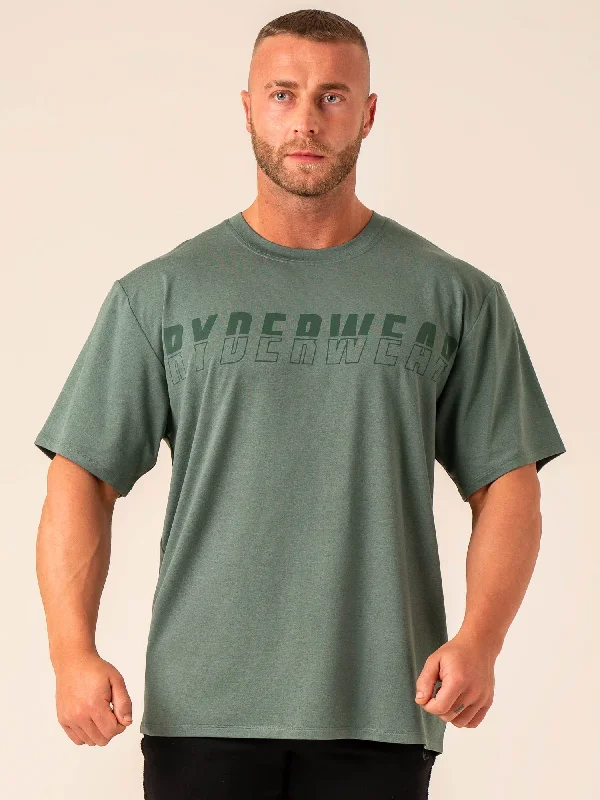 Men's plus - size pocket t - shirts with a classic lookSoft Tech Oversized T-Shirt - Fern Green Marl Men's plus - size pocket t - shirts with a classic lookSoft Tech Oversized T-Shirt - Fern Green Marl
