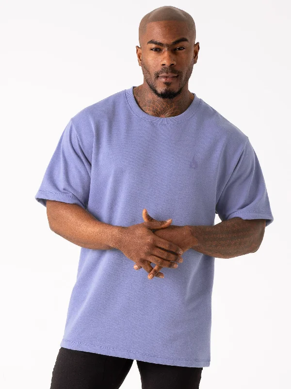 Men's distressed denim - look t - shirts with a rugged appealThrowback Fleece Oversized T-Shirt - Indigo Blue Men's distressed denim - look t - shirts with a rugged appealThrowback Fleece Oversized T-Shirt - Indigo Blue