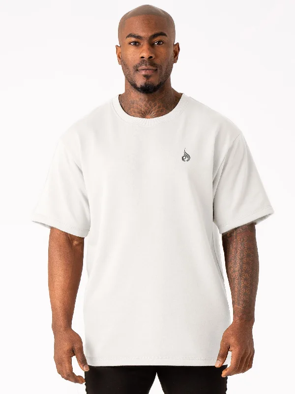 Men's button - front t - shirts with a unique artistic printThrowback Fleece Oversized T-Shirt - White Men's button - front t - shirts with a unique artistic printThrowback Fleece Oversized T-Shirt - White